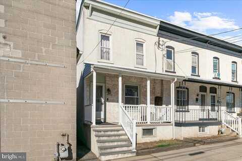 Walnut, PHOENIXVILLE, PA 19460