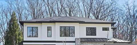 Forest Villa, MC LEAN, VA 22101