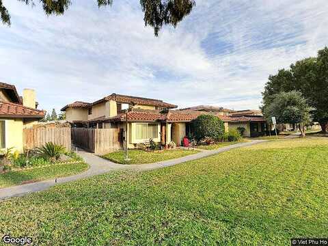 Mcfadden, SANTA ANA, CA 92704