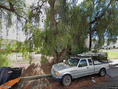 Moss, CHULA VISTA, CA 91911