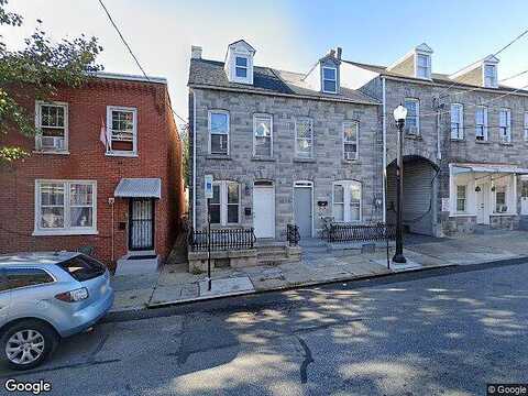 Manor, LANCASTER, PA 17603