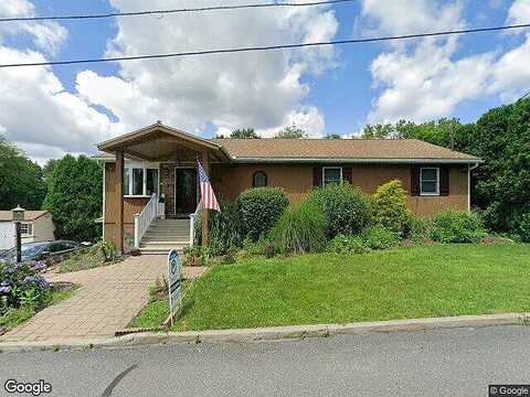 Fell, SUMMIT HILL, PA 18250