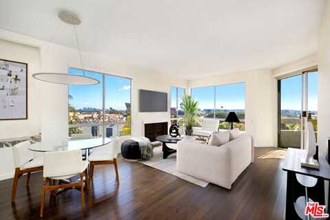 Cynthia, WEST HOLLYWOOD, CA 90069