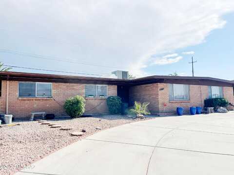 Colette, TUCSON, AZ 85710