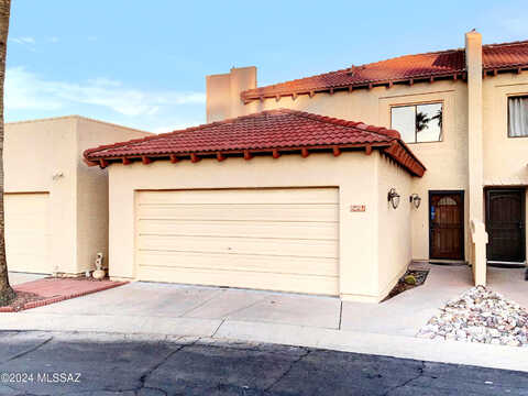 Tiffany, TUCSON, AZ 85715