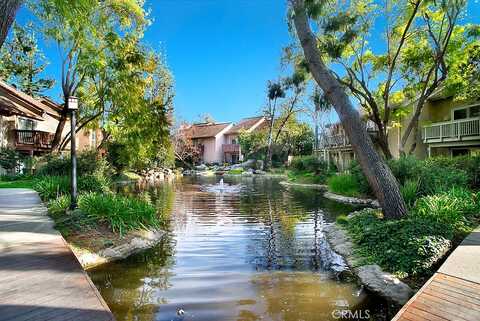 Shoup, CANOGA PARK, CA 91303