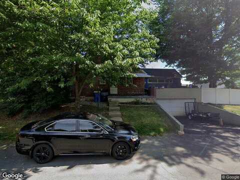 Royal, YORK, PA 17402