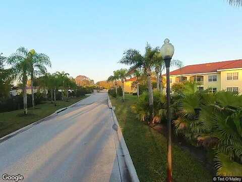Dali, LAND O LAKES, FL 34637