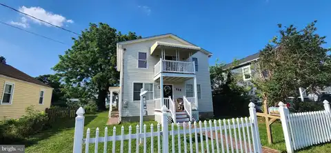 521 RIVERSIDE DR, ESSEX, MD 21221