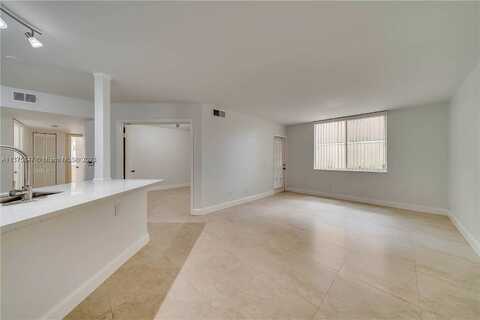 Mcnab, POMPANO BEACH, FL 33069