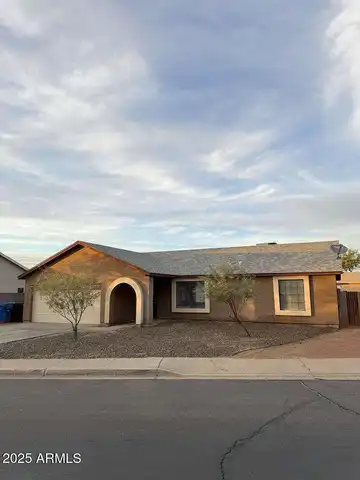 Madison, AVONDALE, AZ 85323