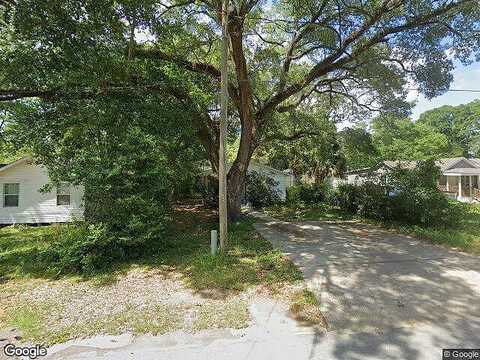 Yonge, PENSACOLA, FL 32505