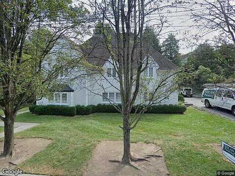 Ladbroke, BRYN MAWR, PA 19010