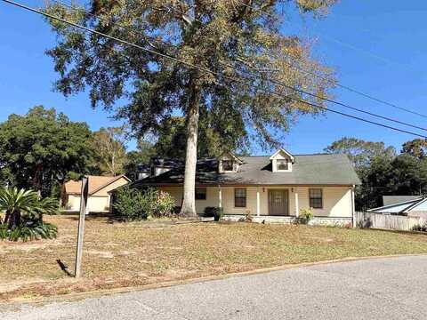 Kings Way, CANTONMENT, FL 32533