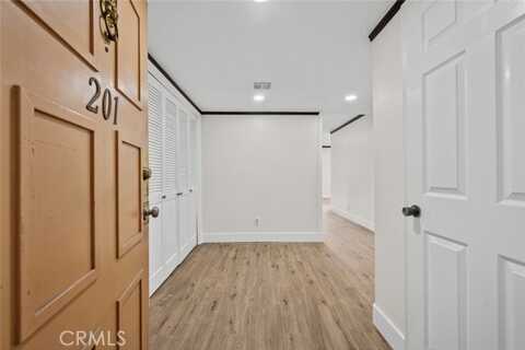 Holly, GLENDALE, CA 91206