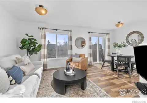 Oak Creek, LOVELAND, CO 80538