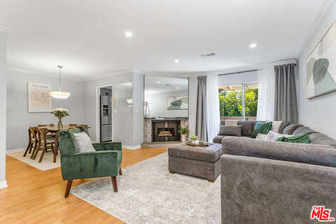 Victory, VAN NUYS, CA 91411