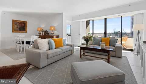 Crystal, ARLINGTON, VA 22202