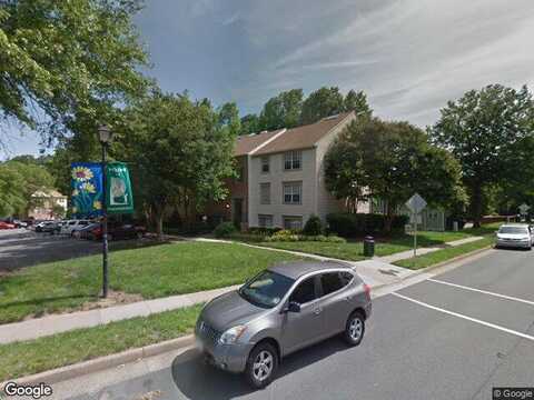 Golf Ridge, FAIRFAX, VA 22033