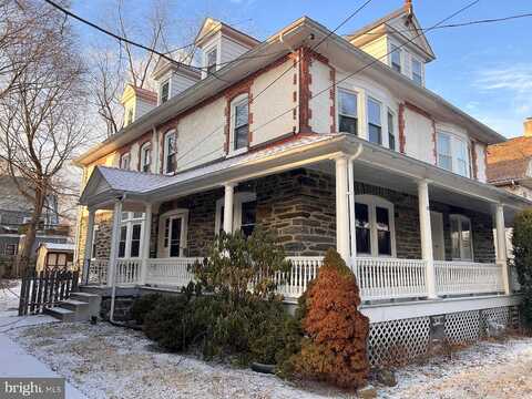 Chestnut, NARBERTH, PA 19072