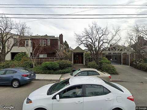 Dwight, BERKELEY, CA 94703