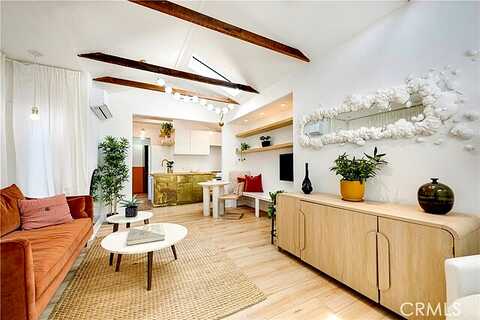 8Th, LONG BEACH, CA 90813