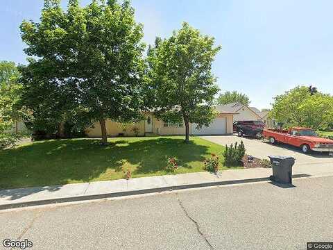 Robin, WEST RICHLAND, WA 99353