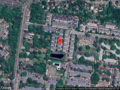 Huntley Creek, ALEXANDRIA, VA 22306