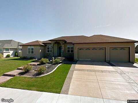 20Th, KENNEWICK, WA 99338