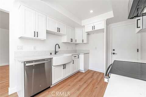 Laguna, CYPRESS, CA 90630