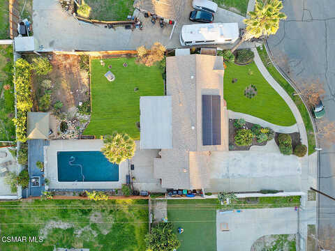 King, SIMI VALLEY, CA 93063