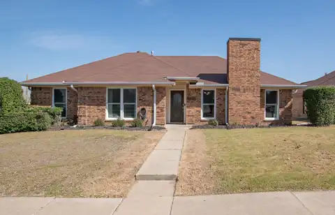 Tina, SACHSE, TX 75048