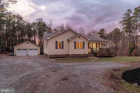 Three Chopt, GUM SPRING, VA 23065