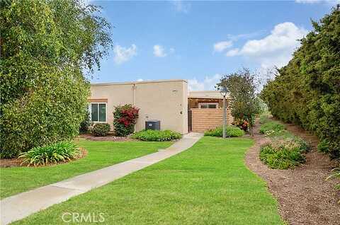 Via Serena, LAGUNA WOODS, CA 92637