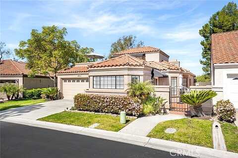 Alava, MISSION VIEJO, CA 92692