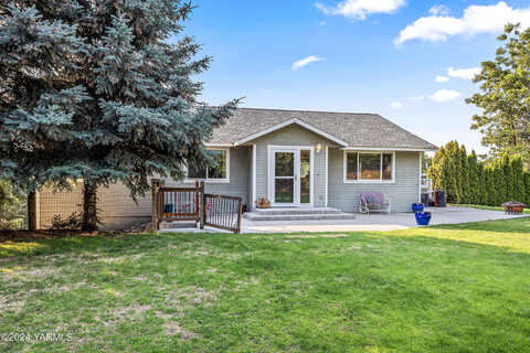 Speyers, SELAH, WA 98942