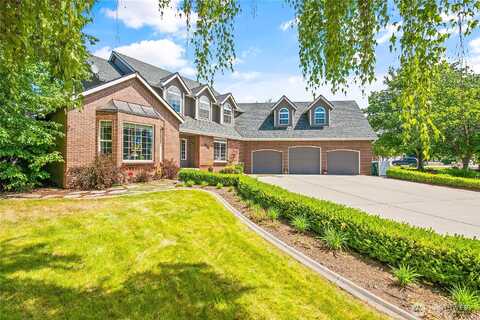 Grand, EAST WENATCHEE, WA 98802