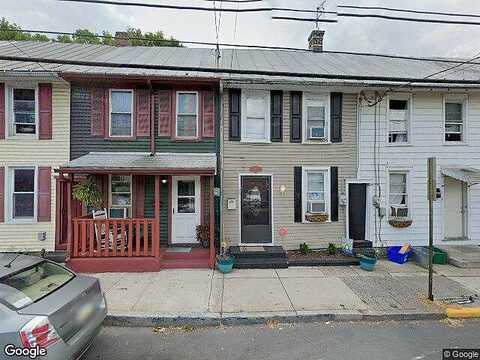 Pitt, CARLISLE, PA 17013