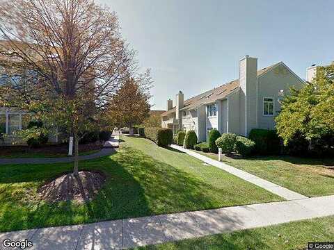 Naomis, NORTH WALES, PA 19454