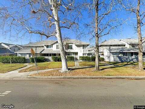48Th, SAN BERNARDINO, CA 92407