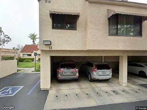 Pearl, LAGUNA NIGUEL, CA 92677