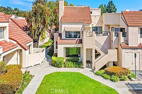 Pearl, LAGUNA NIGUEL, CA 92677