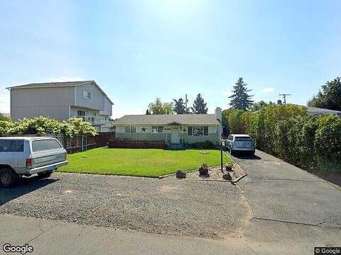 Pear, SELAH, WA 98942