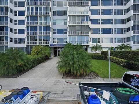 Gulfstream, SARASOTA, FL 34236