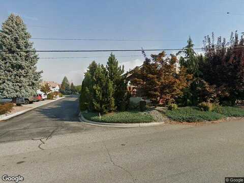 19Th, EAST WENATCHEE, WA 98802