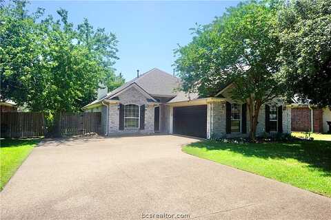 Lauren, COLLEGE STATION, TX 77845