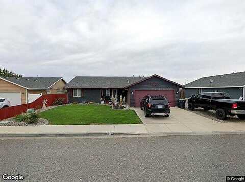 Camano, PASCO, WA 99301