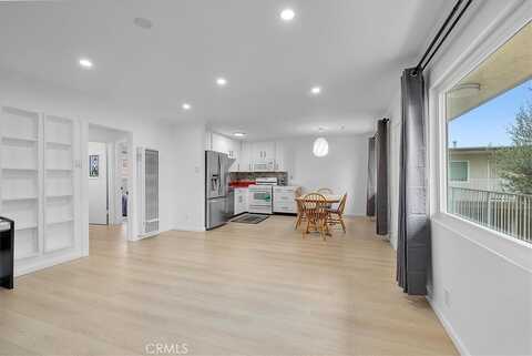 Narbonne, LOMITA, CA 90717