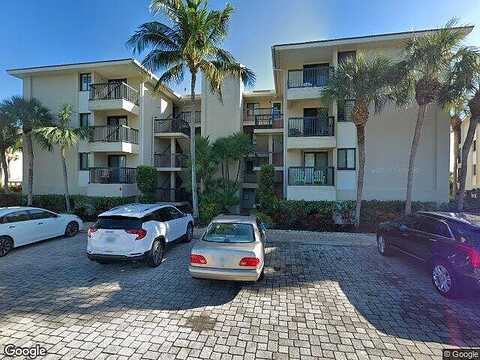 Middle Gulf, SANIBEL, FL 33957