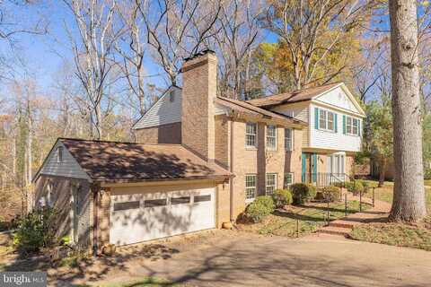 Forest Villa, MC LEAN, VA 22101